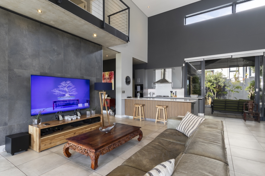 3 Bedroom Property for Sale in Heldervue Western Cape